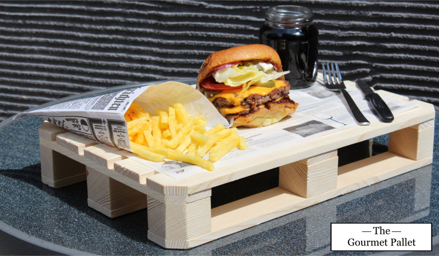 The Gourmet-Pallet mit Pommes und Burger